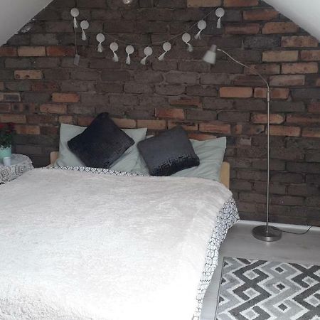 Vintage Double Bedroom Victoria 1 Dunfermline Exterior photo