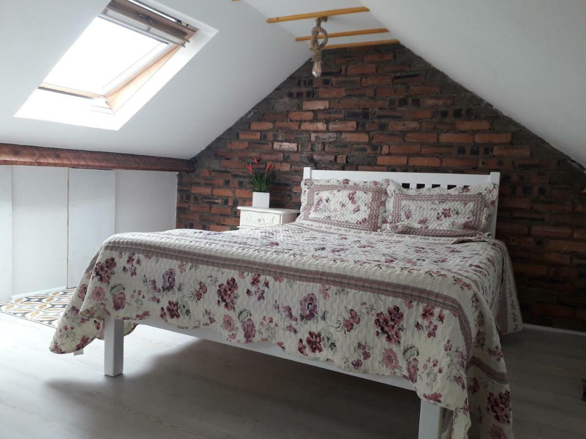 Vintage Double Bedroom Victoria 1 Dunfermline Exterior photo